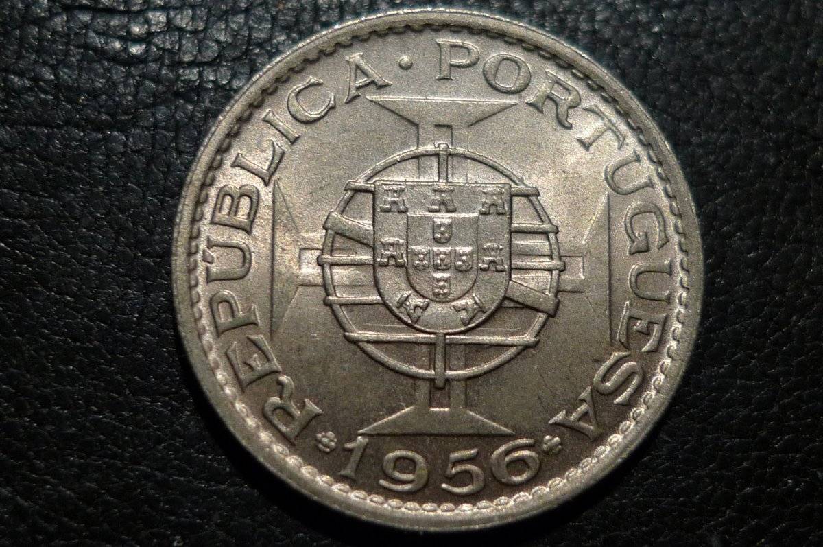 Post-Your-Coins-With-A-Castle