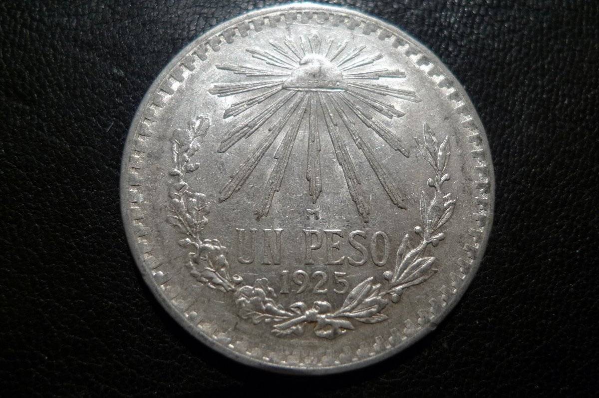 Post-A-Coin-Or-Medal-With-A-Die-Crack!