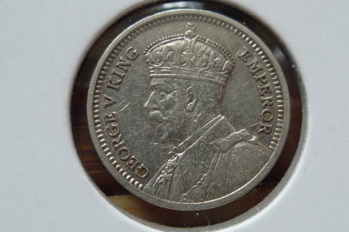 Around-The-World-With-Coins---A-Coin-Geography-Game