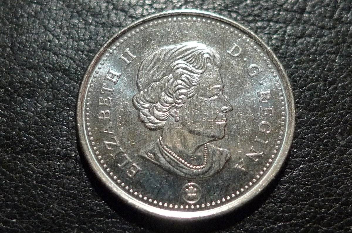 Around-The-World-With-Coins---A-Coin-Geography-Game