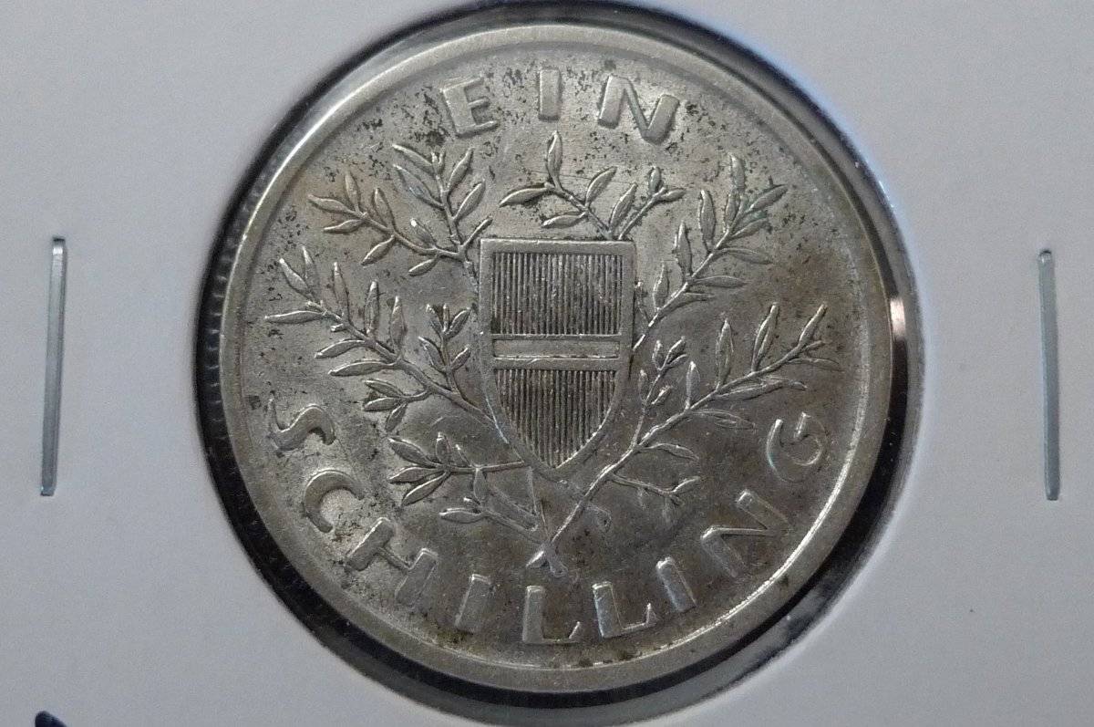 Post-Your-Coins-With-Coats-Of-Arms,-Shields,-Crests,-Crowns,--Etc.
