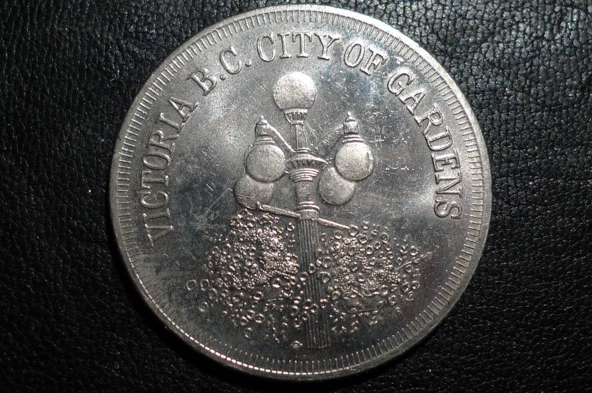 Post-Your-Coins-With-A-Castle