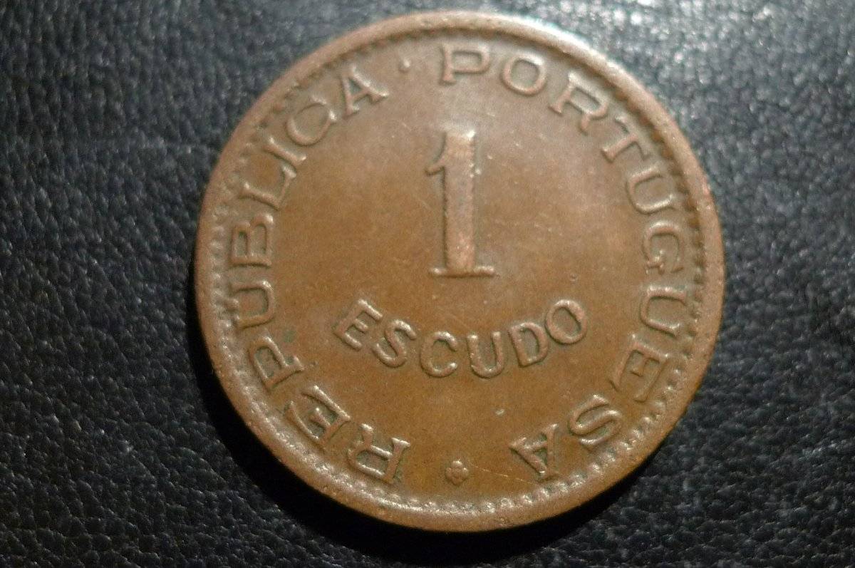 Post-Your-Coins-With-A-Castle