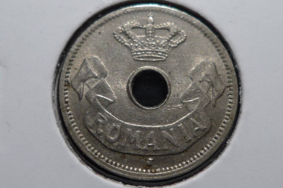 Post-Your-Coins-With-Center-Holes