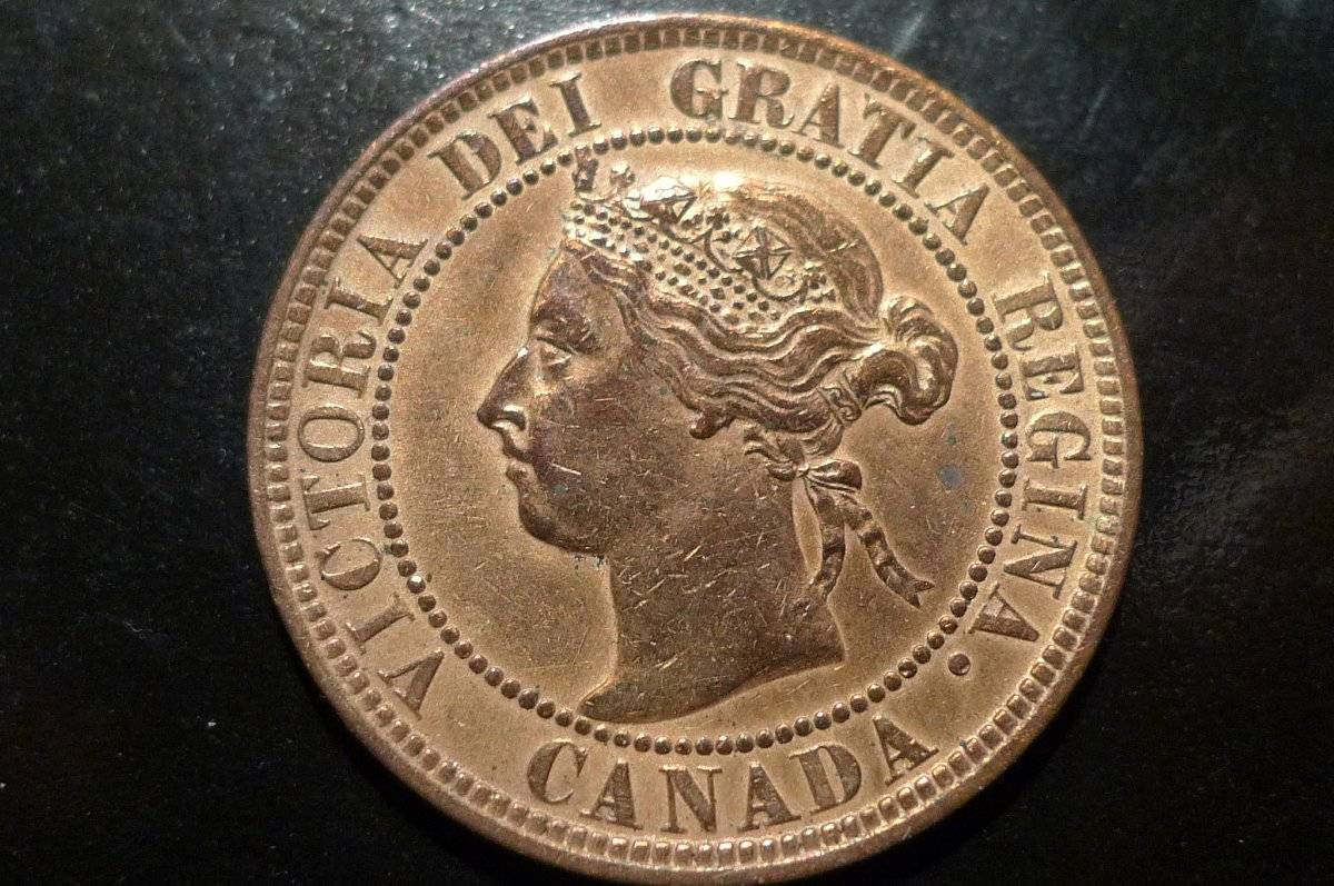 Around-The-World-With-Coins---A-Coin-Geography-Game