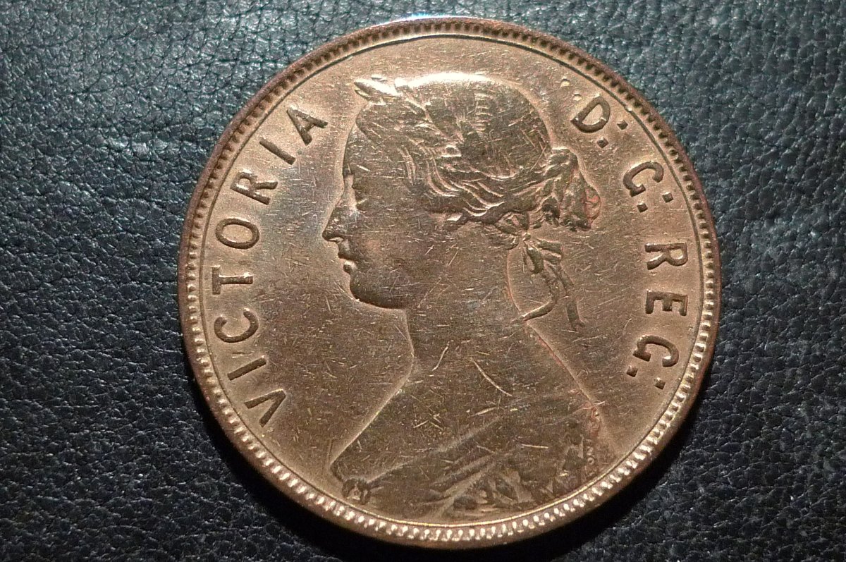 Post-Your-Coins-With-Hats