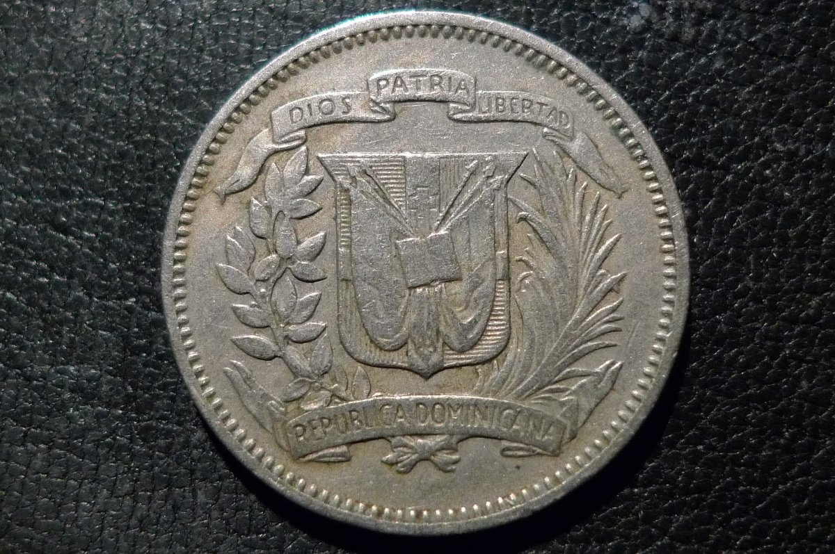 Post-Your-Coins-With-Hats