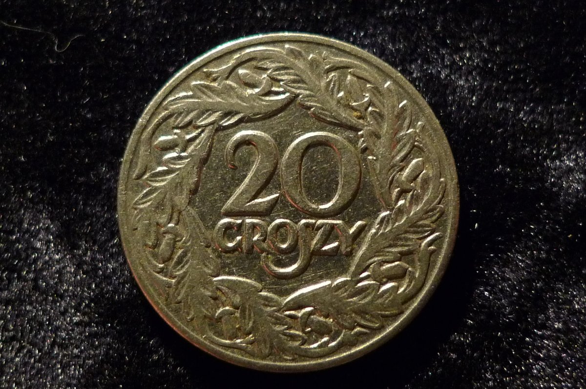 Post-Your-Coins-With-Coats-Of-Arms,-Shields,-Crests,-Crowns,--Etc.
