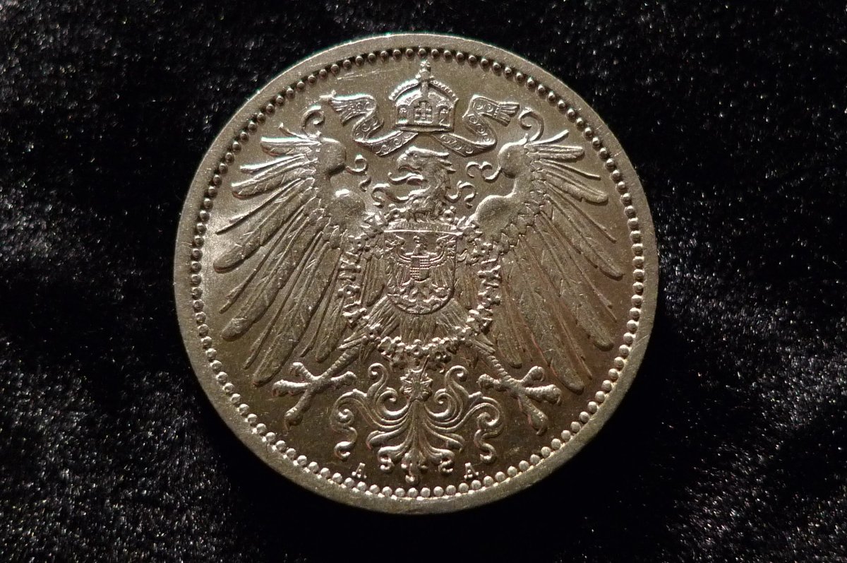 Post-Your-Coin-Or-Medal-With-Flora