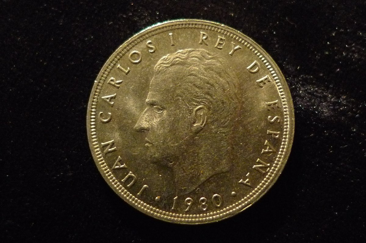 Post-Your-Soccer-Themed-Coins
