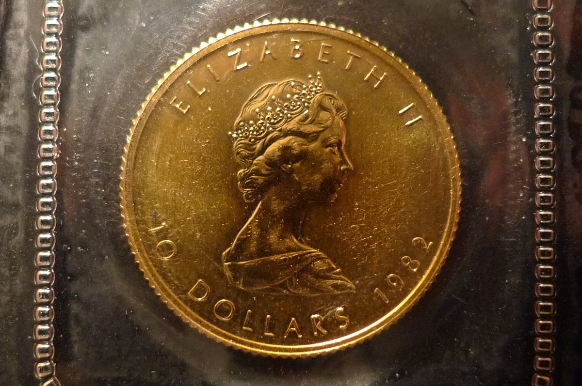 Around-The-World-With-Coins---A-Coin-Geography-Game