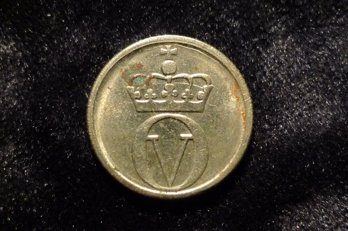 Post-Your-Coins-Depicting-Insects