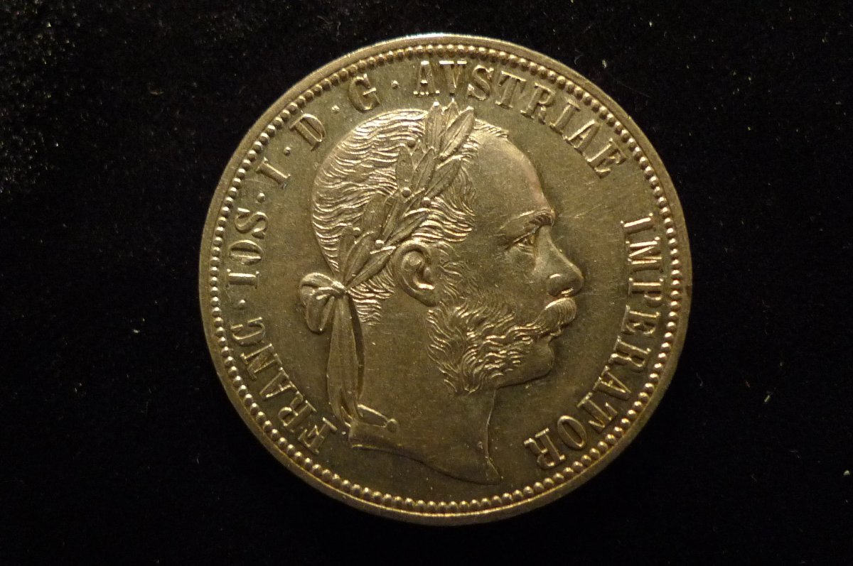 Post-Your-Coins-Depicting-Beards!