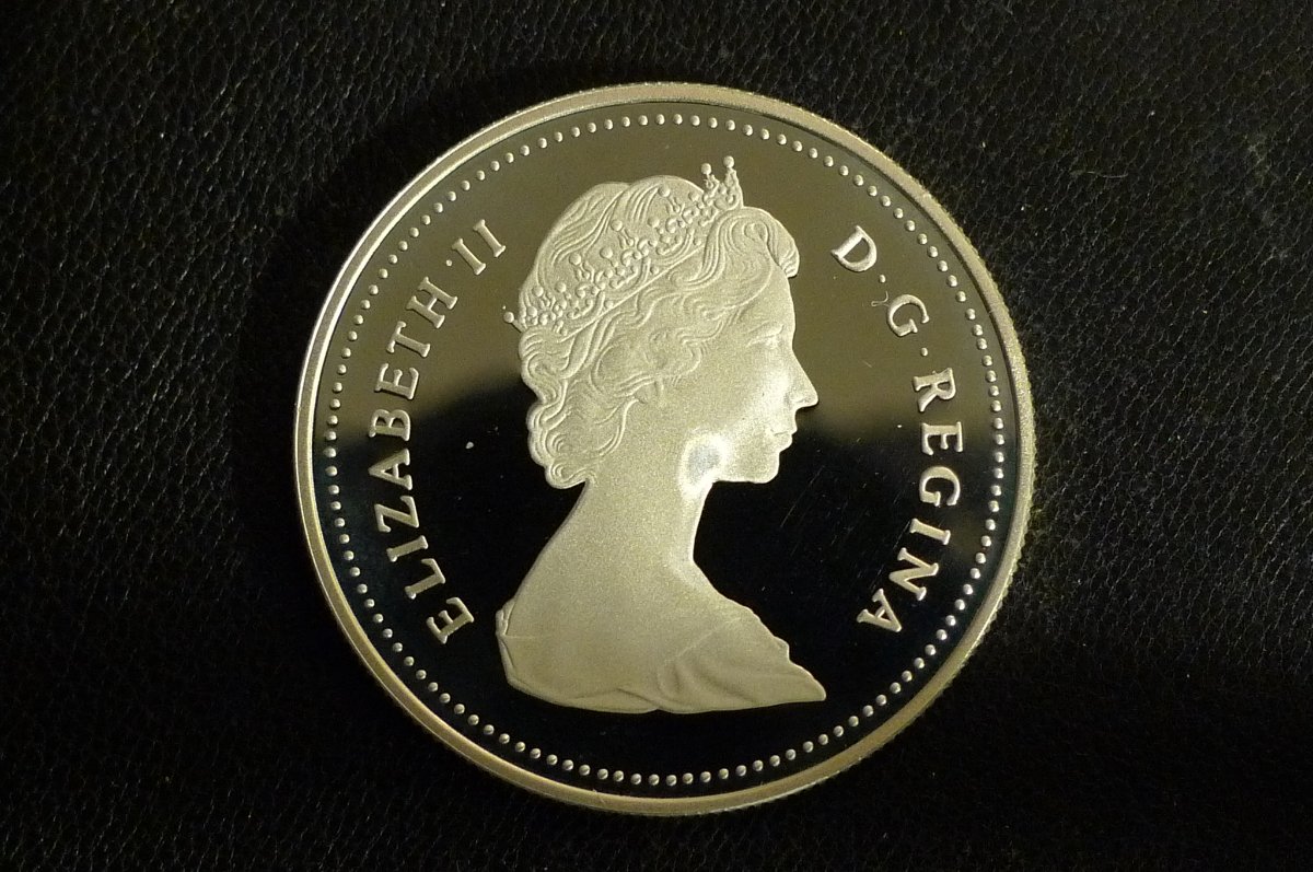 Post-Your-CoinS-Depicting-An-Explorer