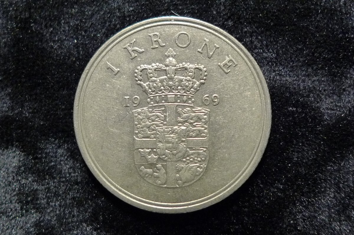 Post-Your-Lion-Coins!