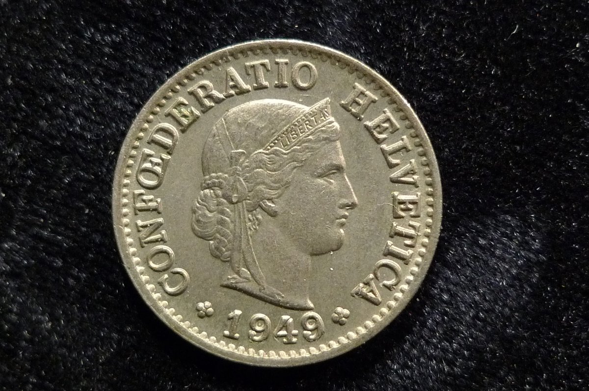 Post-Your-Coins-With-Hats