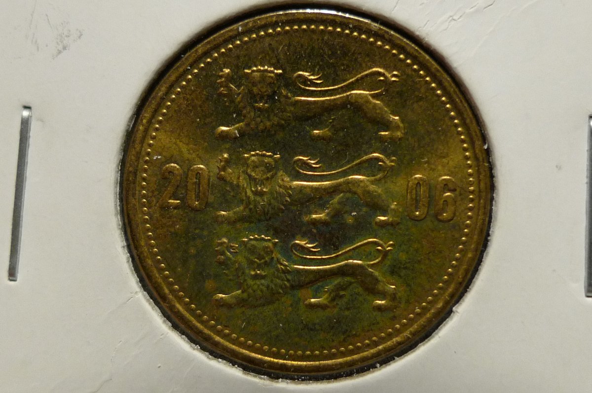 Around-The-World-With-Coins---A-Coin-Geography-Game