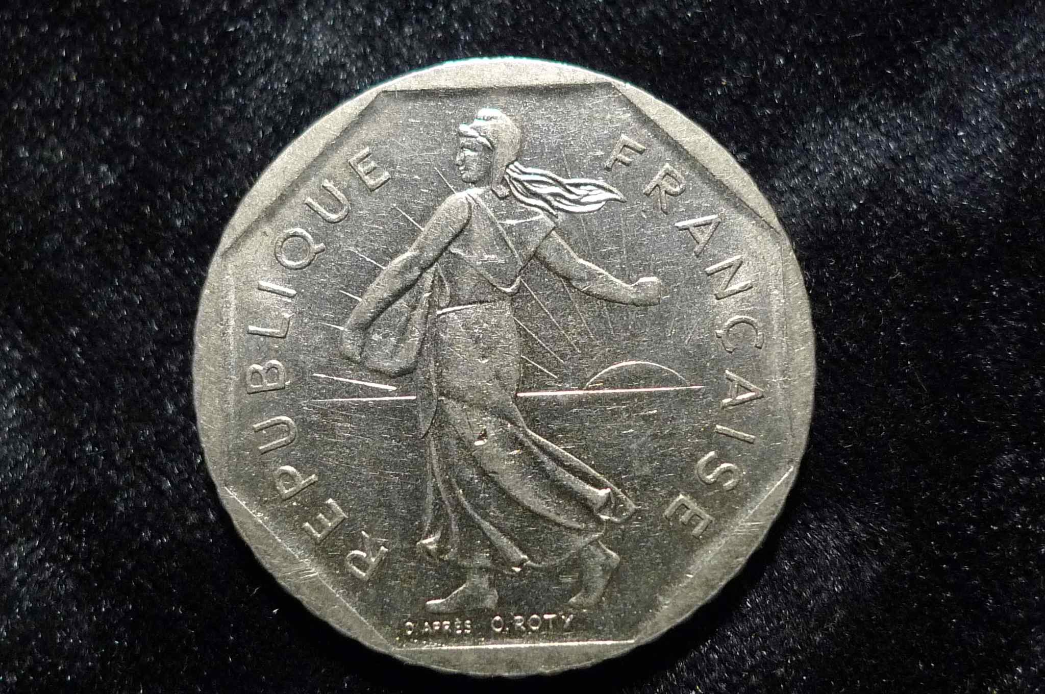 Post-Your-Sun-Face,-Sunrise,-Or-Sunset-Coins!