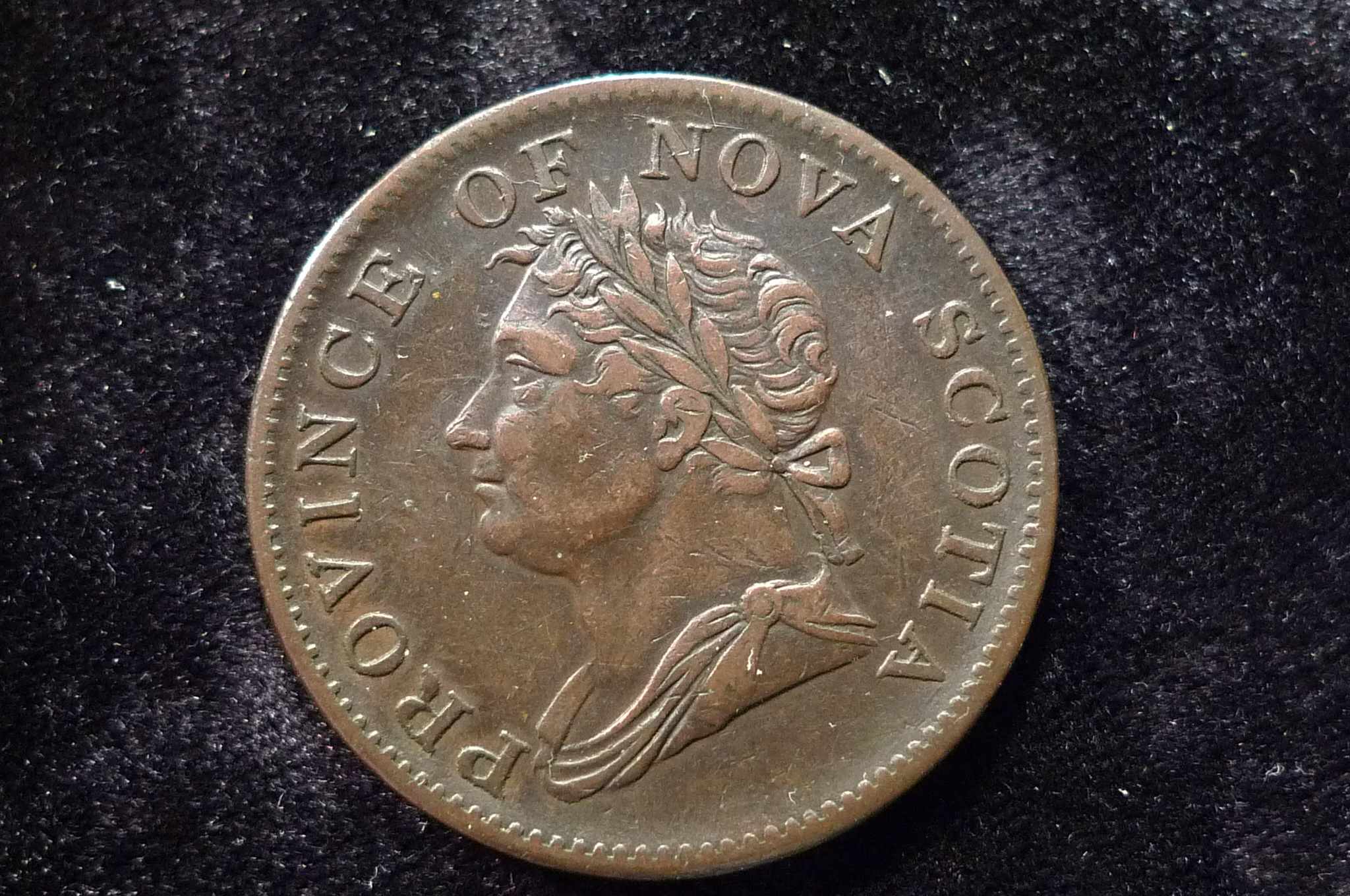 Show-Your-Coins-With-Different-Edges