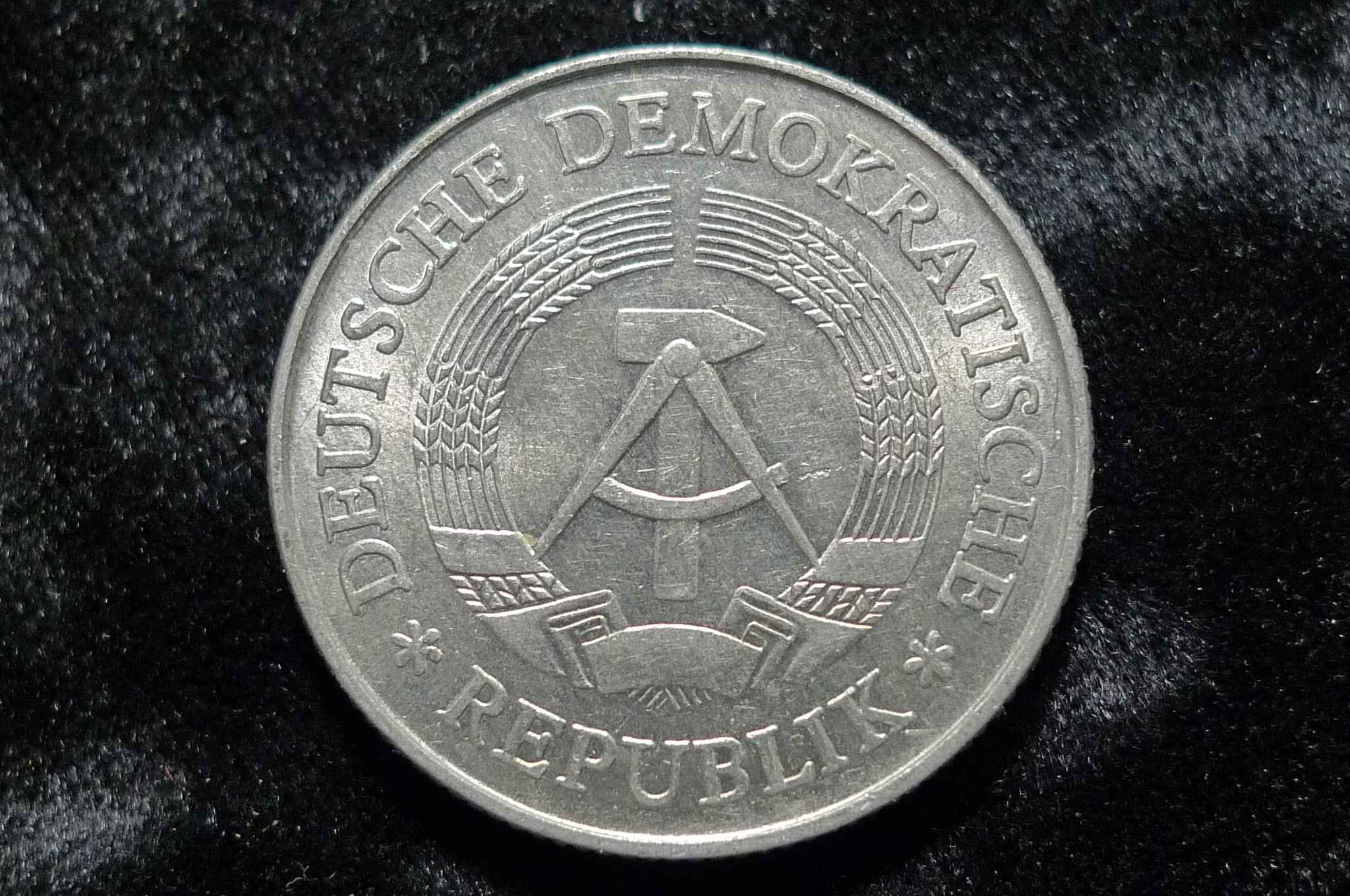 Post-A-German-State-Coin!