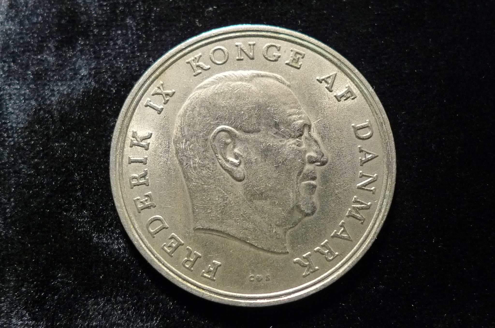 Post-A-Picture-Of-A-Coin-Depicting-A-Dragon!