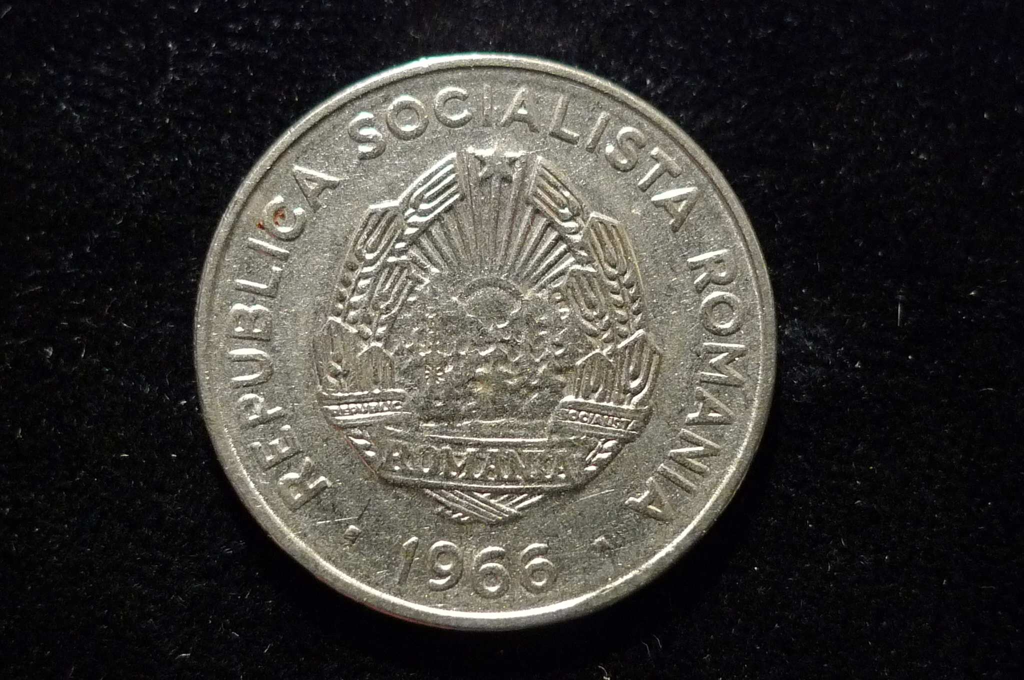 Post-Your-Sun-Face,-Sunrise,-Or-Sunset-Coins!