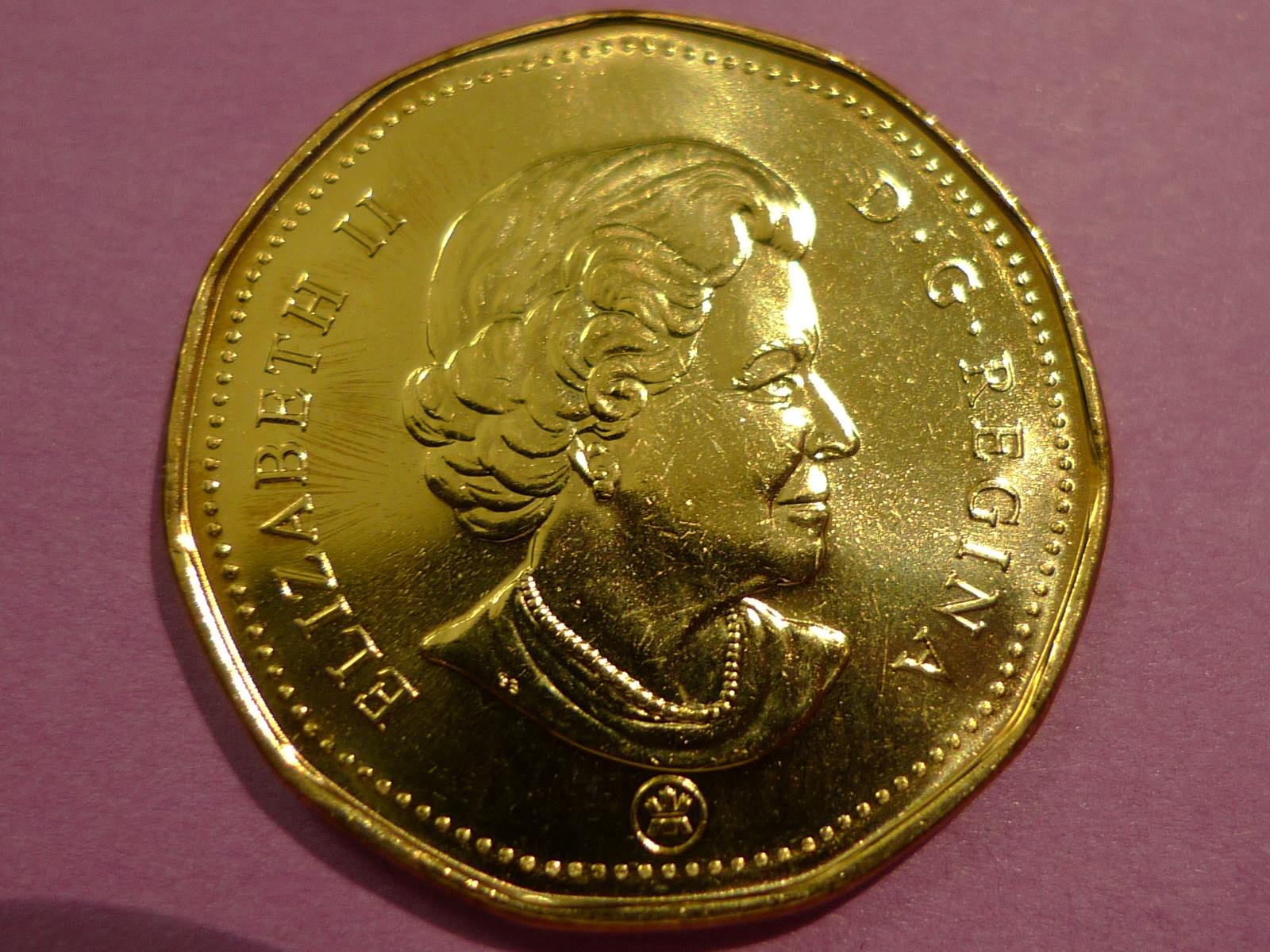 Queen-Elizabeth-II-Memorial-Thread