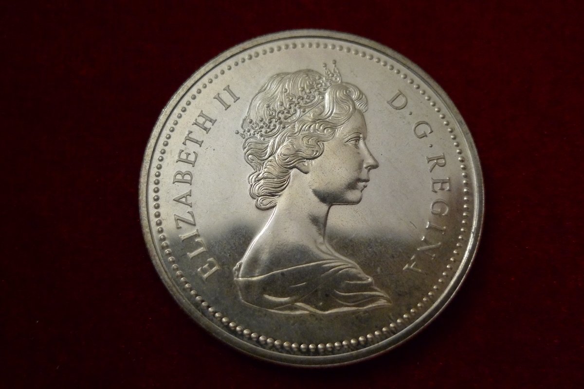 Queen-Elizabeth-II-Memorial-Thread