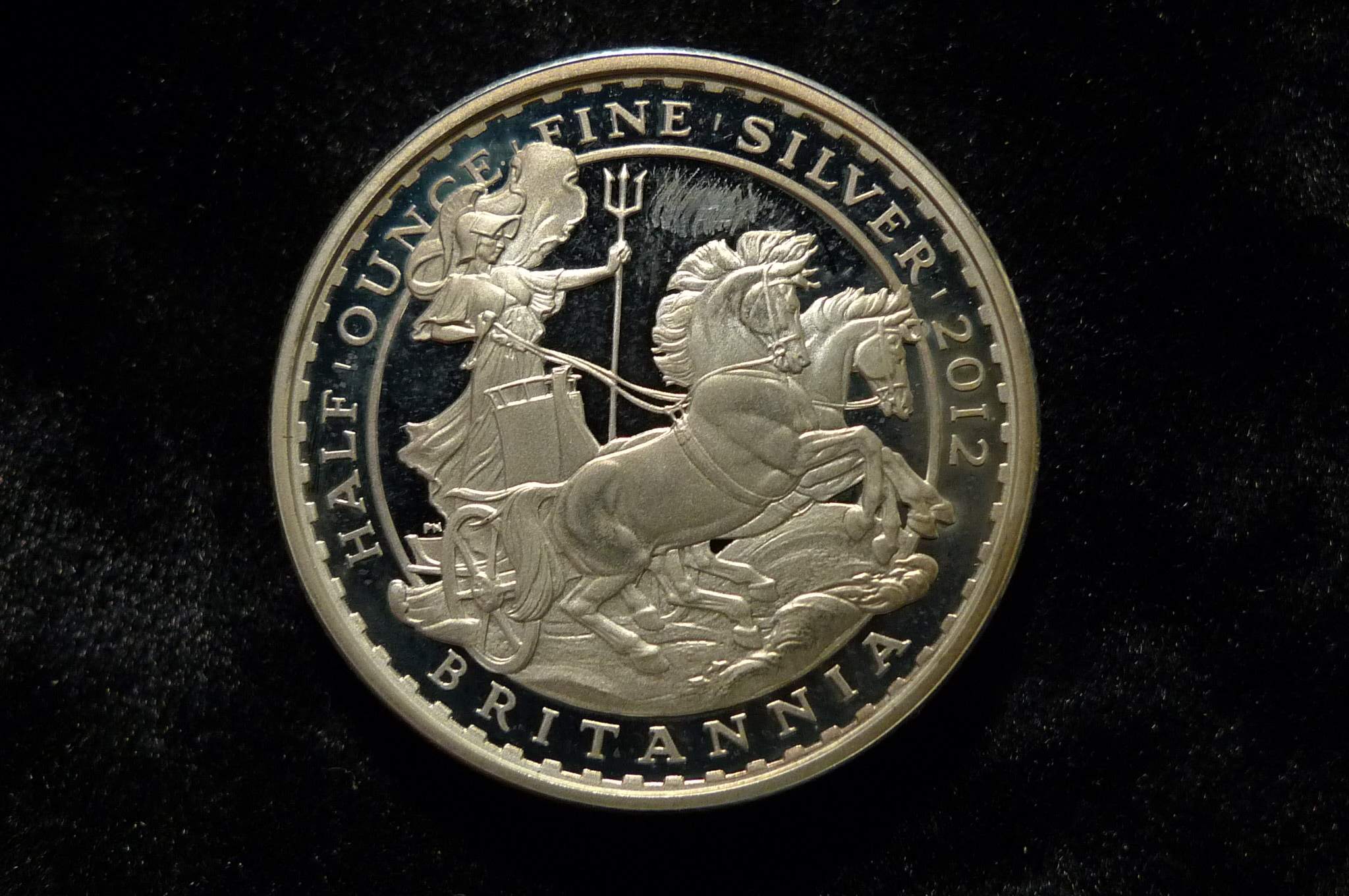 Queen-Elizabeth-II-Memorial-Thread