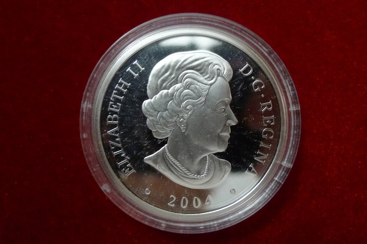 Queen-Elizabeth-II-Memorial-Thread