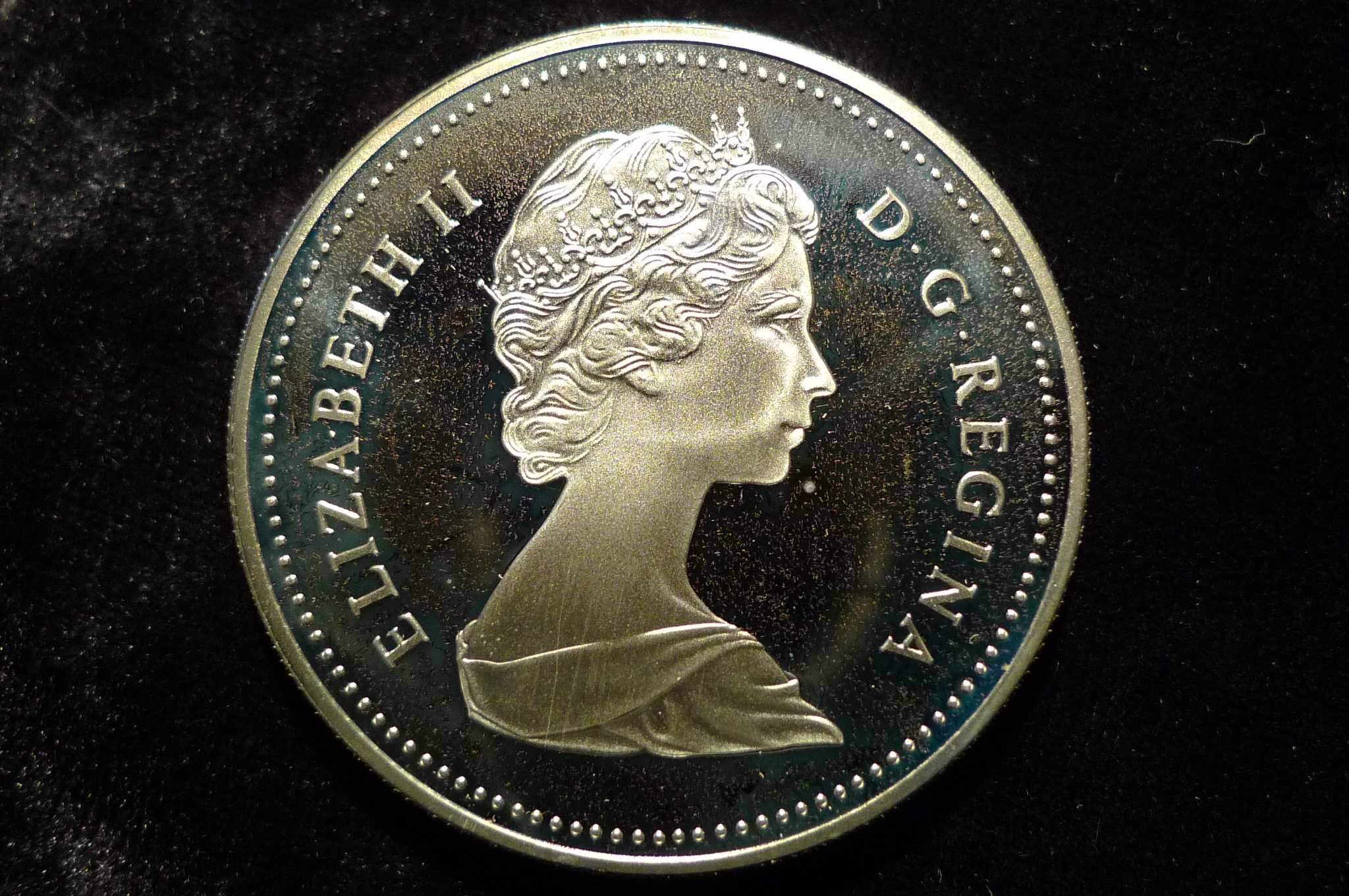 Queen-Elizabeth-II-Memorial-Thread