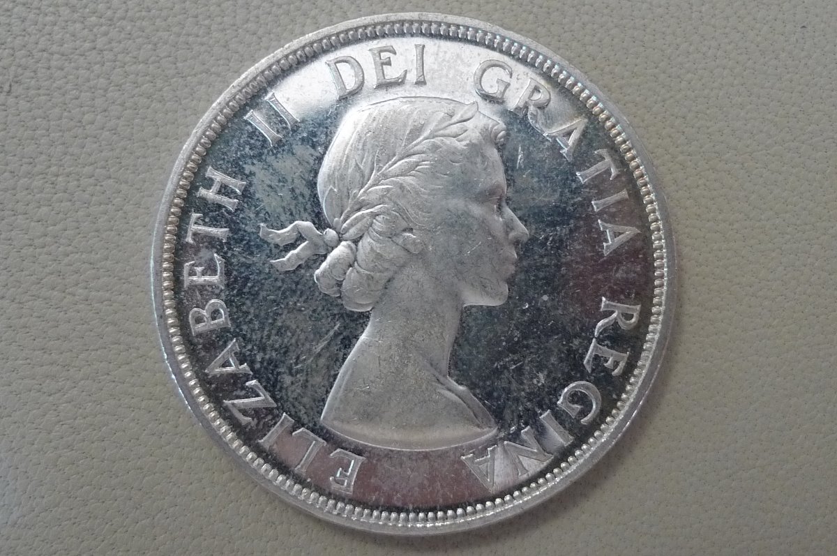 Queen-Elizabeth-II-Memorial-Thread
