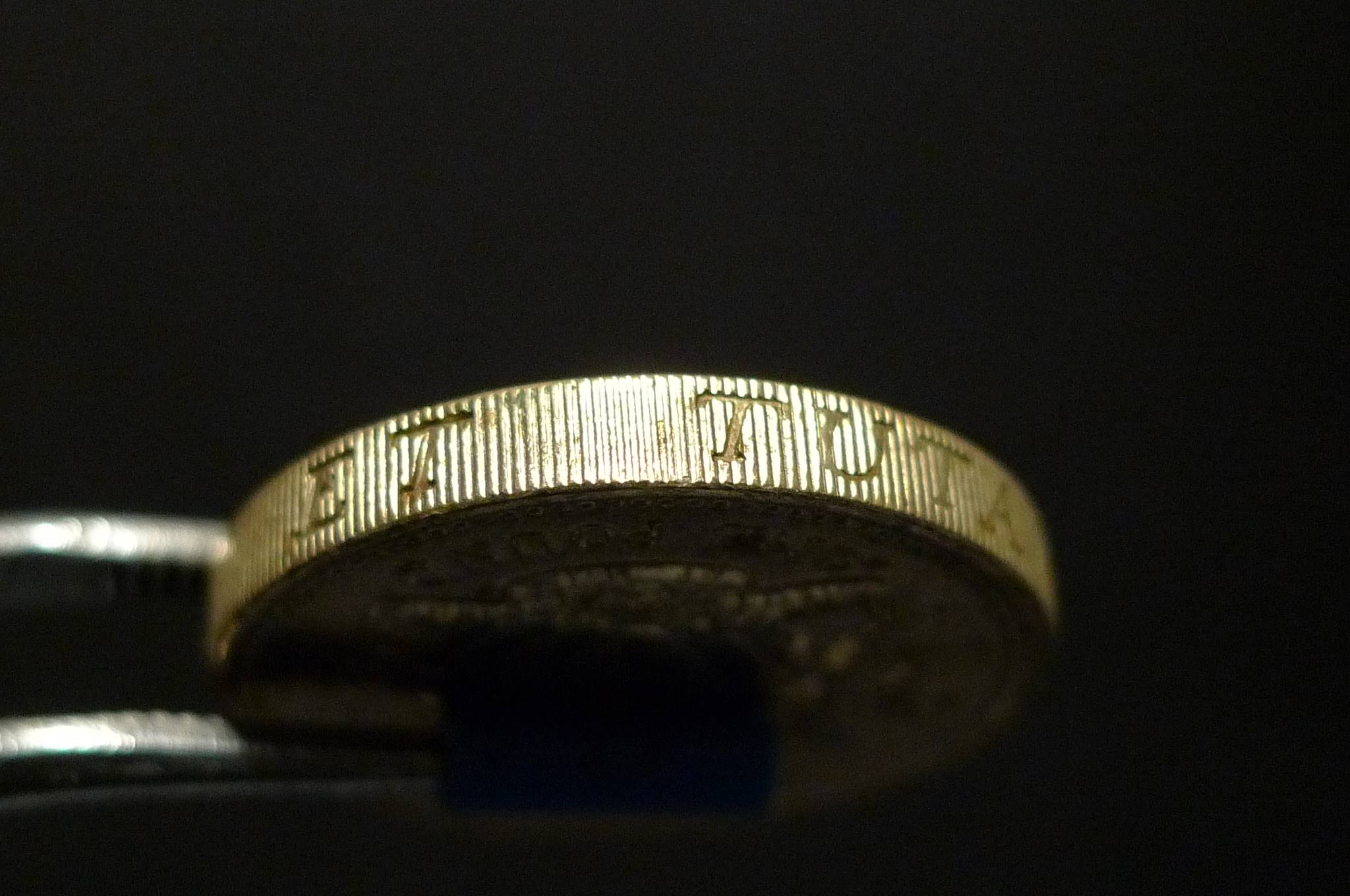 Show-Your-Coins-With-Different-Edges
