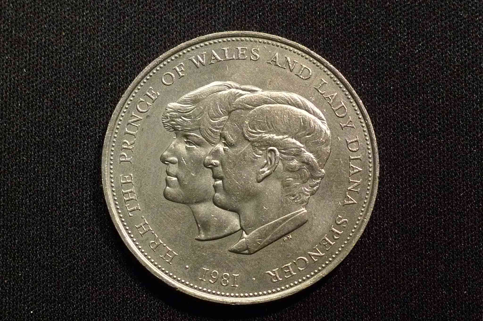 Queen-Elizabeth-II-Memorial-Thread