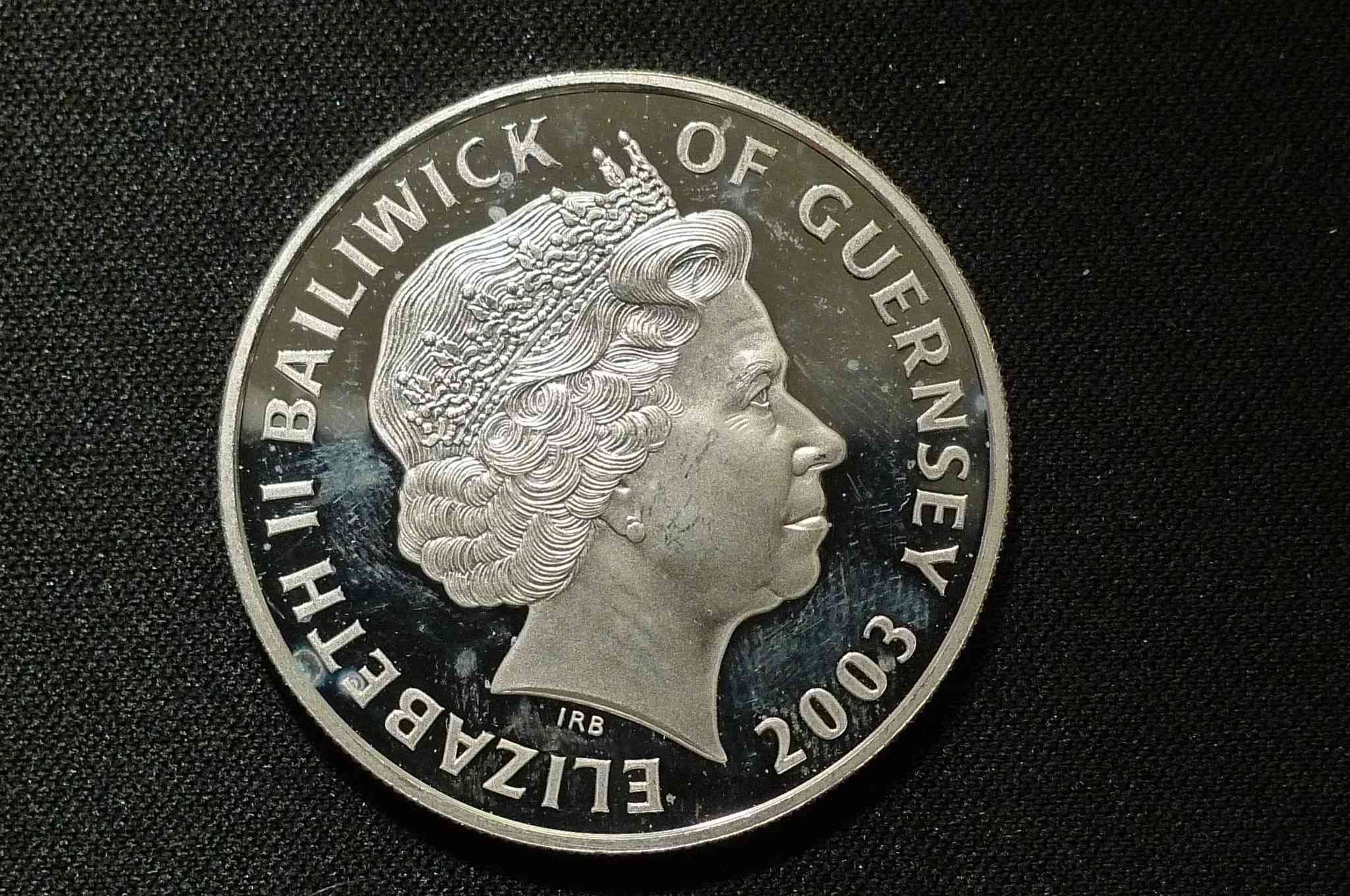 Queen-Elizabeth-II-Memorial-Thread