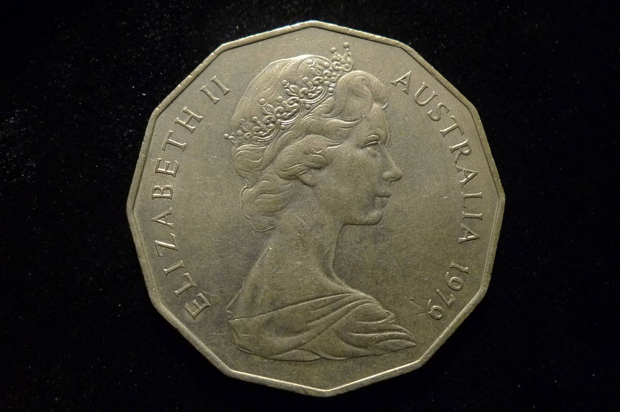 Queen-Elizabeth-II-Memorial-Thread