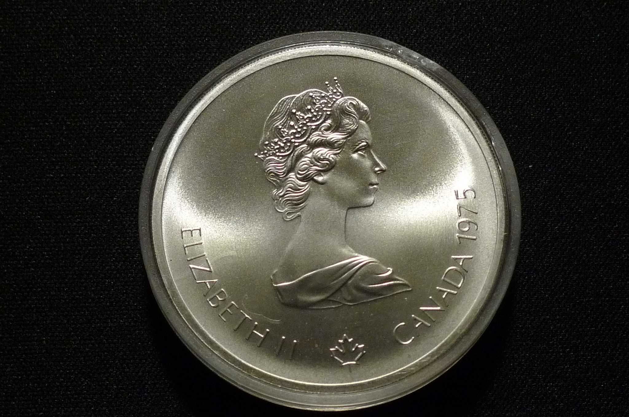 Queen-Elizabeth-II-Memorial-Thread