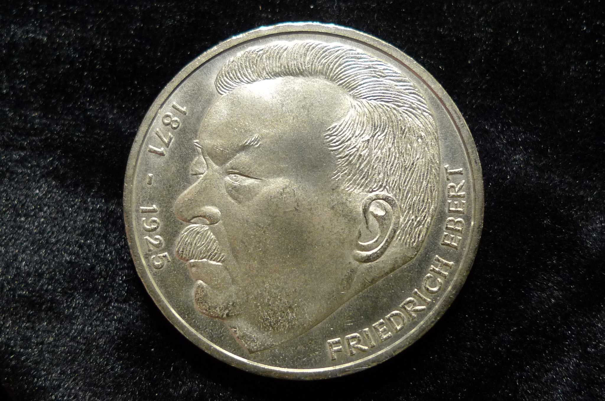 Post-Your-Coins-Depicting-Beards!