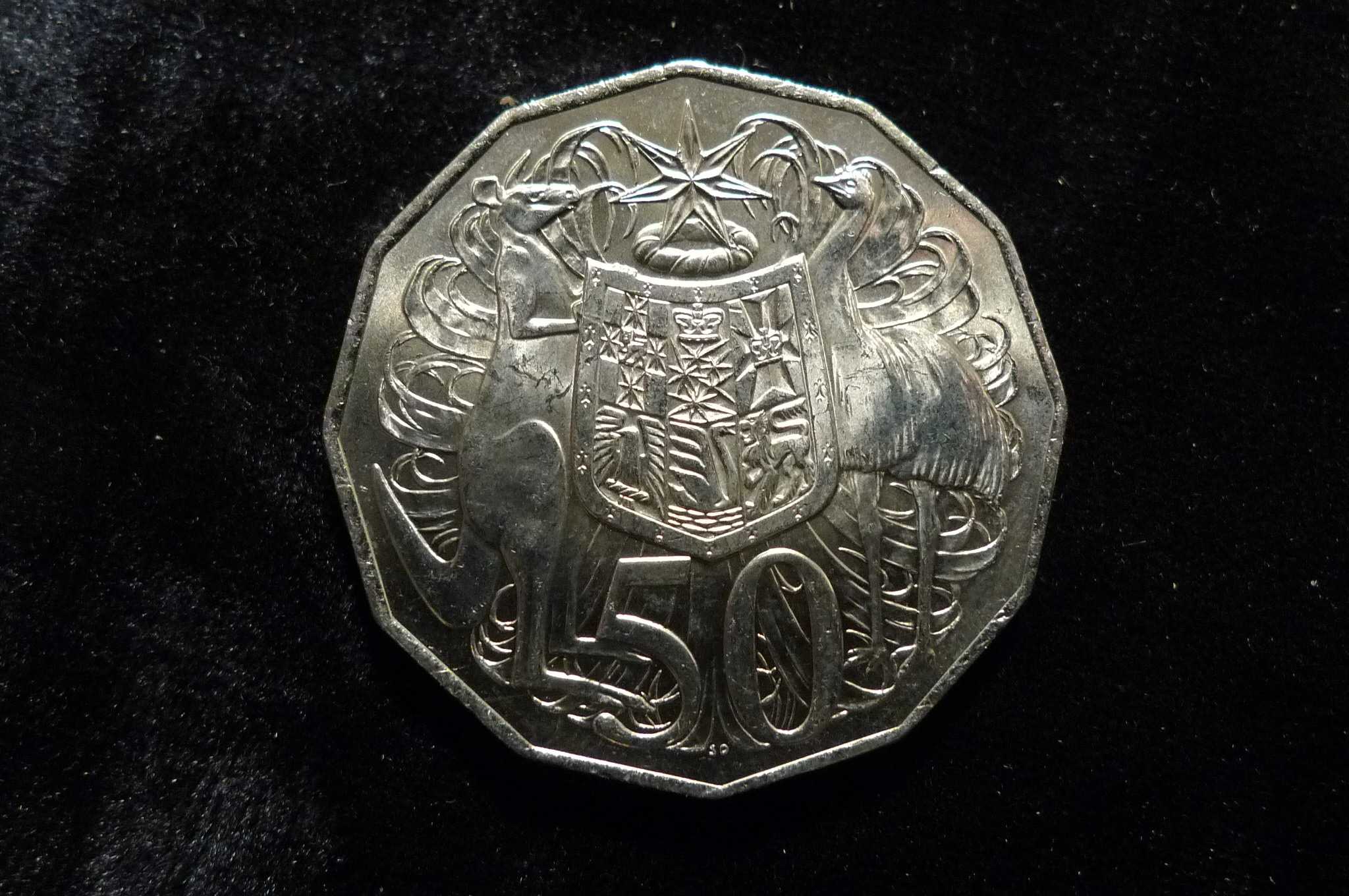 Queen-Elizabeth-II-Memorial-Thread