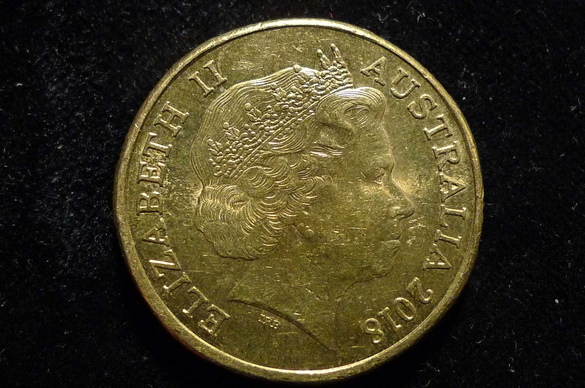 Post-Your-Coins-Depicting-Weaponry!