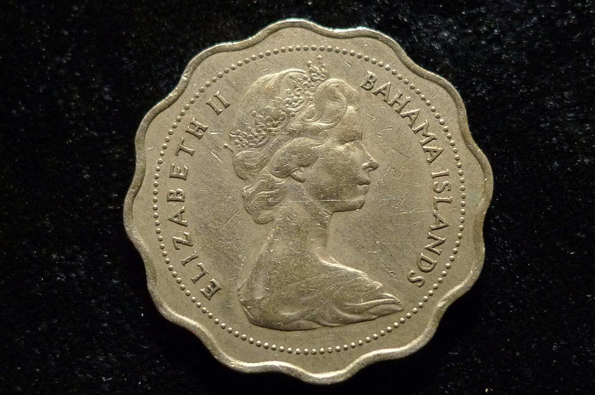Queen-Elizabeth-II-Memorial-Thread