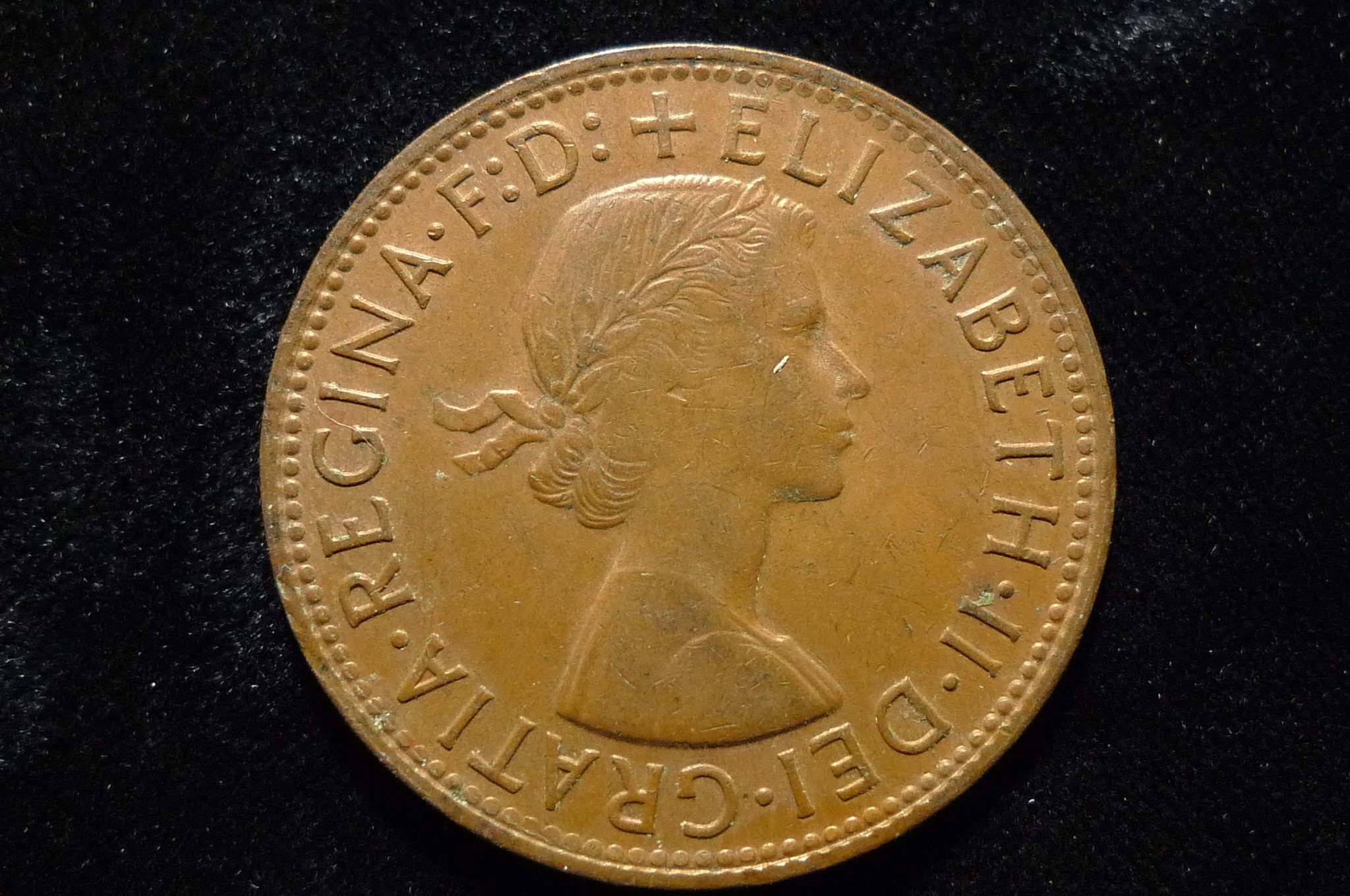 Queen-Elizabeth-II-Memorial-Thread