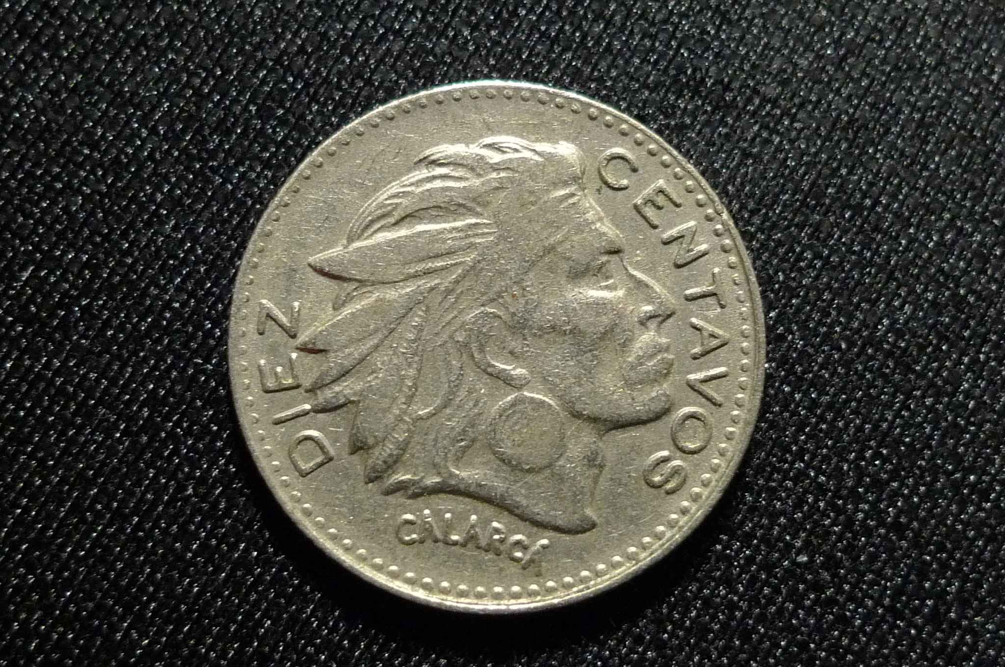 Post-A-Coin-Or-Medal-With-A-Die-Crack!