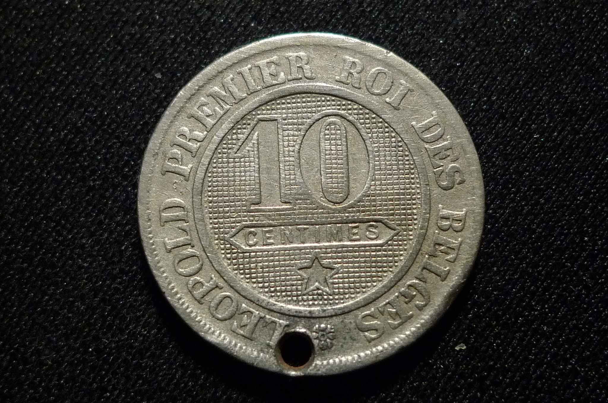Show-Your-Coins-With-Different-Edges