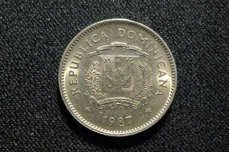 Post-Your-Coins-Depicting-Weaponry!