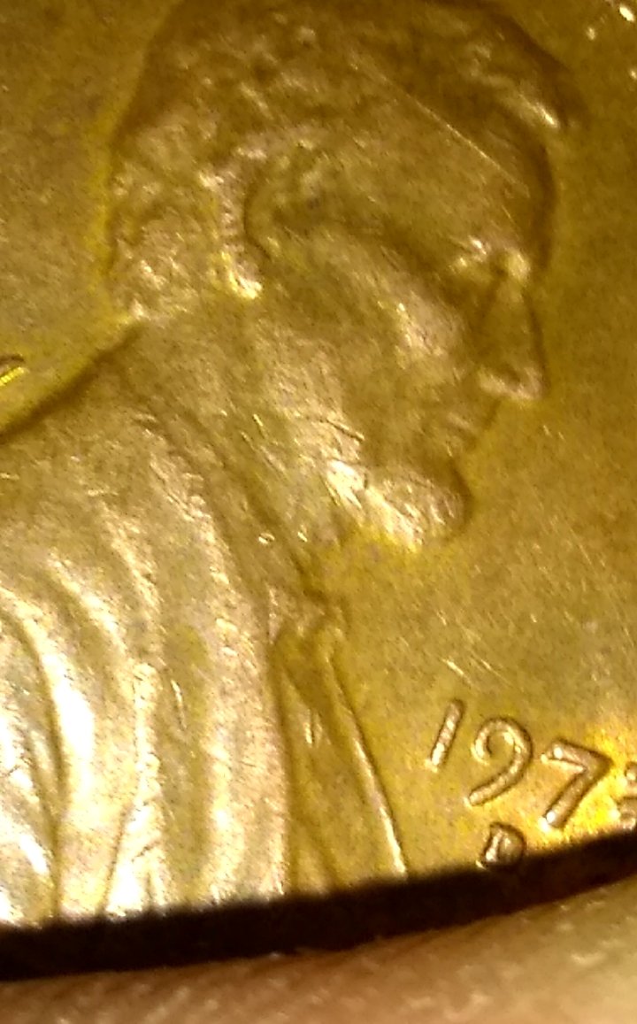 New-Member-Interesting-1973-D-Lincoln-Cent-That-Needs-Qualified-Opinions?