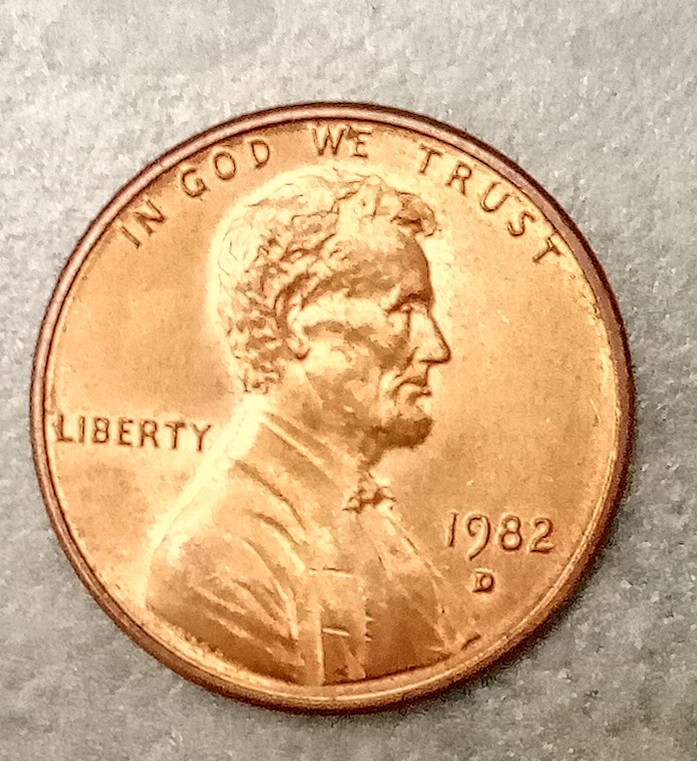 1982-D-Small-Date--Die-Crack?-You-Can-See-Crack-When-Magnifying