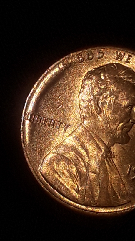 1990-Lincoln-Cent--What-Is-Going-On-With-Rim-To-The-Left?