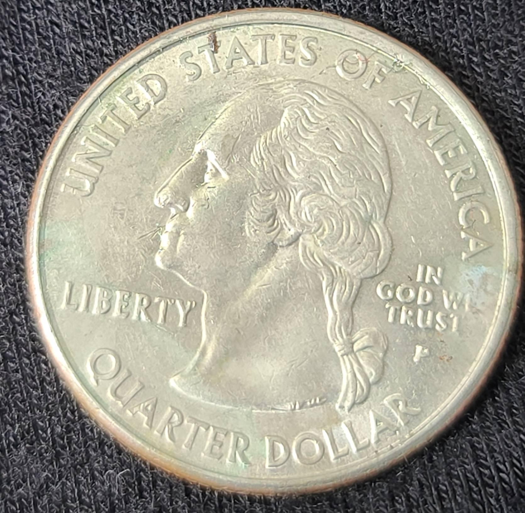 2001-P-New-York-Quarter-Line-Down-Center-Of-Rim?