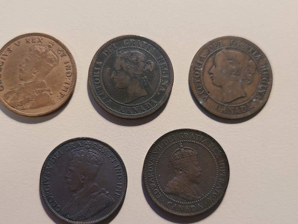 Inherited-Canadian-Pennies.-Valuable?